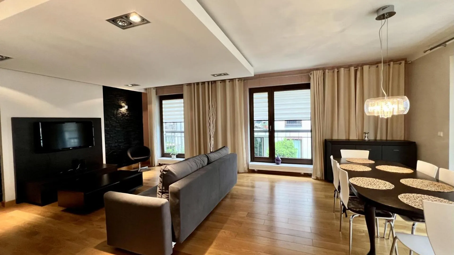 98M2 Apartment Oldtown Yacht Marina contacts