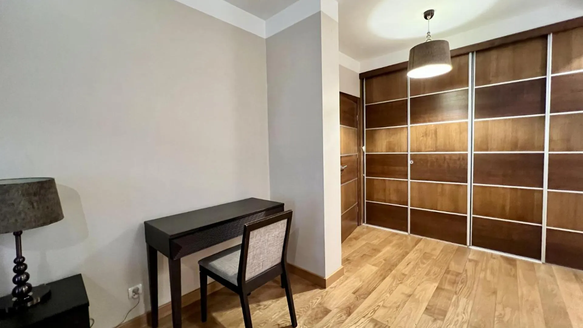 98M2 Apartment Oldtown Yacht Marina Gdansk