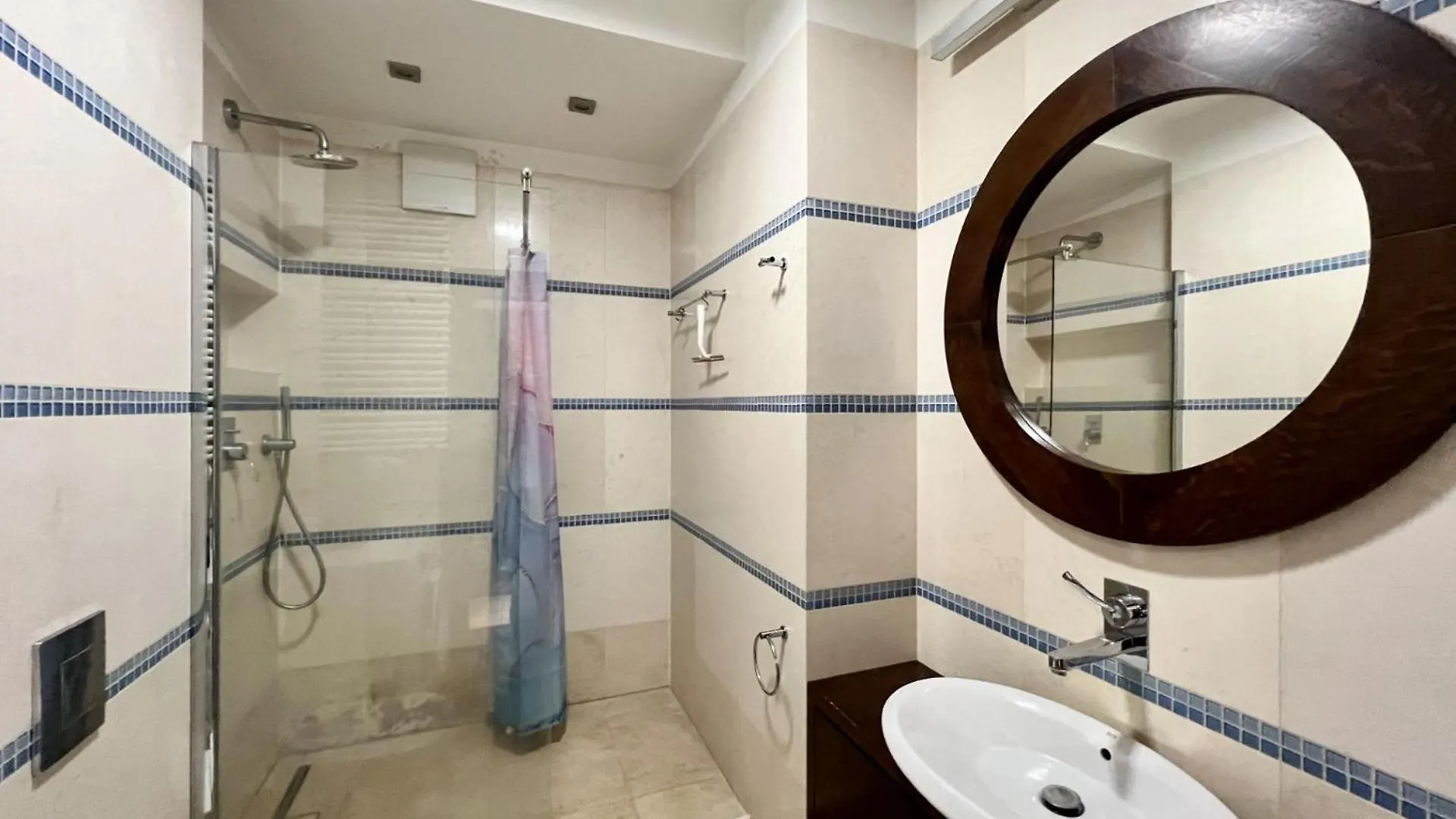 98M2 Apartment Oldtown Yacht Marina Gdansk